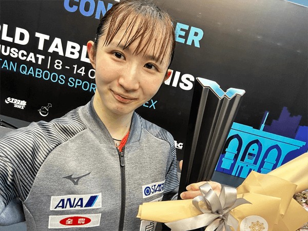 シングルス表彰式での自撮り
